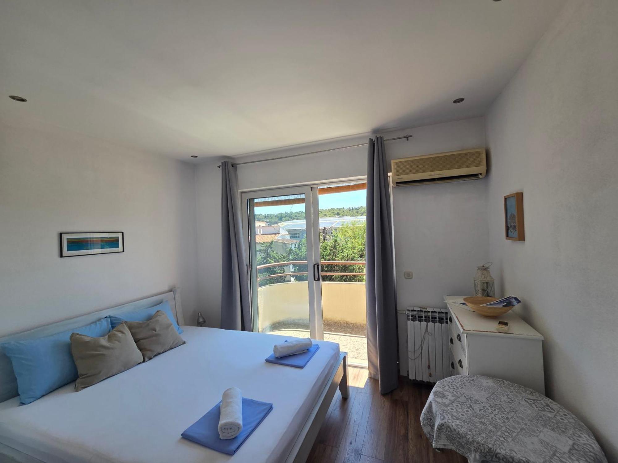 Mak Makarska